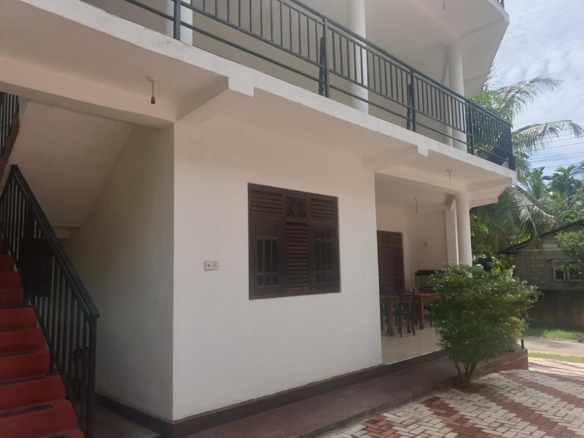 Resident Villa Unawatuna Bagian luar foto