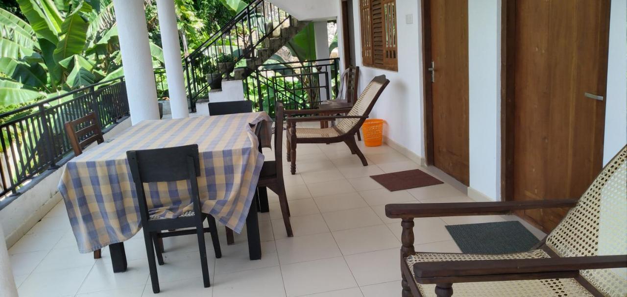 Resident Villa Unawatuna Bagian luar foto
